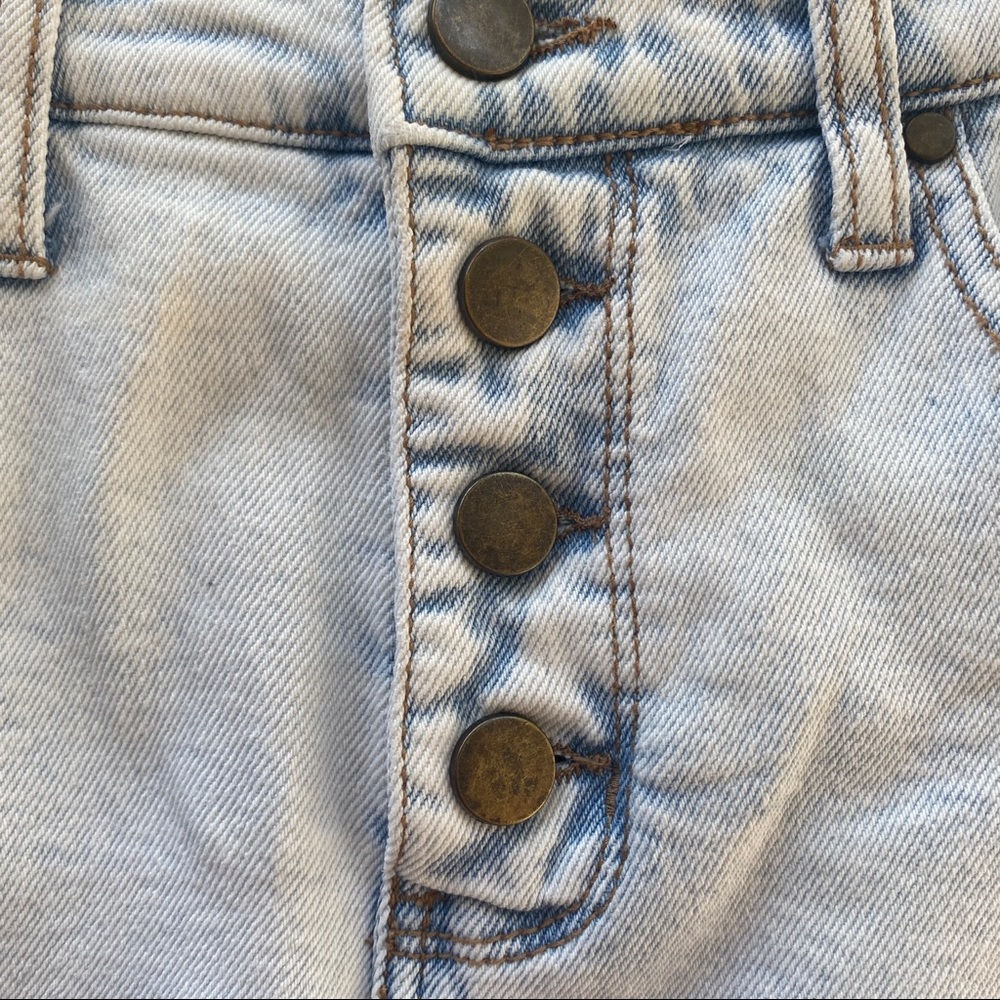 Wonderly Distressed Denim Mini Skirt - Picture 11 of 15